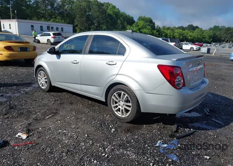 2016 Chevrolet Sonic Lt Auto из США, поврежденный, VIN 1G1JC5SH0G4178496